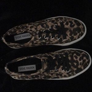 Cheetah Print Platform Sneaker